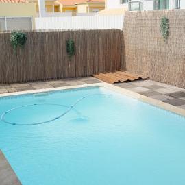 Ocean You & Me - Villa with pool in Santa Cruz, Hotel in A dos Cunhados