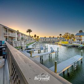 The Salty Seahorse Pet-Friendly Canal Retreat w Grill & Deck
