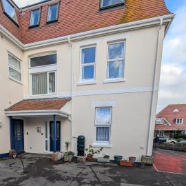 SWANAGE WELL PRESENTED 2 BEDROOM APARTMENT CLOSE to BEACH, hotel i Swanage