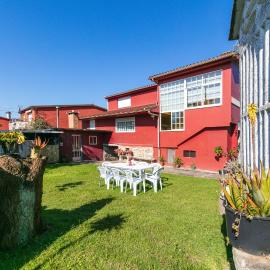 Retiro rural con parking by CABANA Rentals, hotel di Vigo