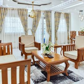 MH - Upper Floor Apart