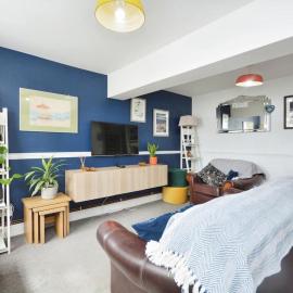 Dog friendly Beach Apartment, viešbutis Brodsterse
