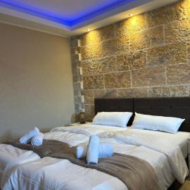 Athos Apartments, hótel í Beedenbostel