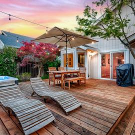 Spacious Oasis Hot Tub Backyard Garden 3BR/2BA, hotel di Sonoma