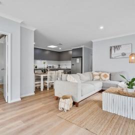 Coastal inspired home close to Fremantle