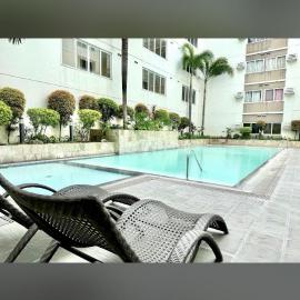 Stanford Suites 1, hotel u gradu Silang
