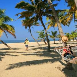 Abad Turtle Beach, hotel in Mararikulam