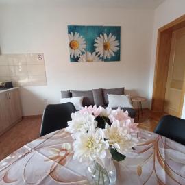 Stan na dan Relax, hotel em Bosanska Dubica