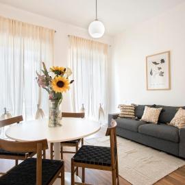 Sunny Spacious apartment for 6 guests