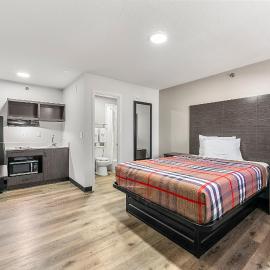 Southern Suites Forest Park, hotel em Forest Park