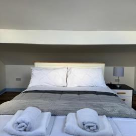Stylish Loft Near Birmingham