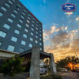 Hampton Inn By Hilton Celaya, hotel en Celaya