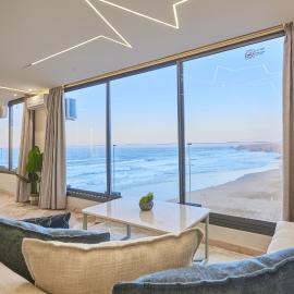 Amwaj Apt - Beachfront Paradise Charming 1BR with Ocean Views