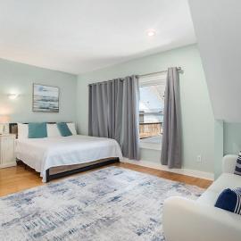Grand Harbor Apartments Unit 4 - 200, hotel din Grand Haven