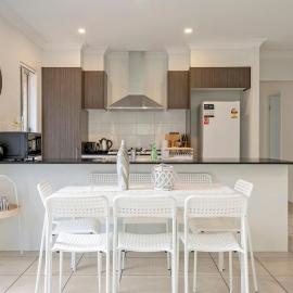 Coomera 4BR Cosy Home Theme Parks & Shopping
