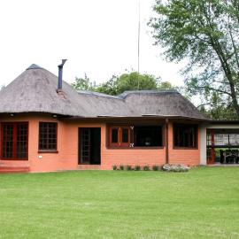 Ukhanya resort, hôtel à Midrand