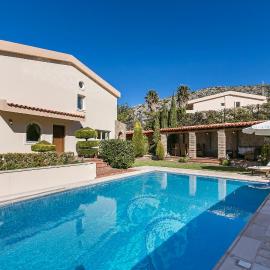 Viesnīca Villa Melia Athenian Riviera pilsētā Souniou