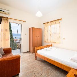 Sainis Rooms, hotel i Selianitika