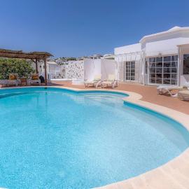 Amazing 3 Bedroom Ocean View with Pool