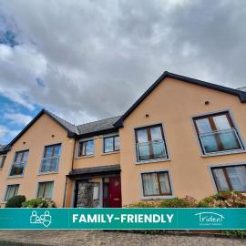 Lakeside Holiday Home No 30 - 2 Bed by Trident Holiday Homes, hotel v destinaci Killaloe