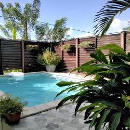 Grand T2 avec piscine privative