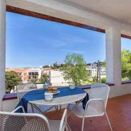 Holiday Home Ponent by Interhome, khách sạn ở Llança