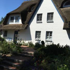 Fewo 2, Achtern Diek 3a Zingst，青斯特的飯店