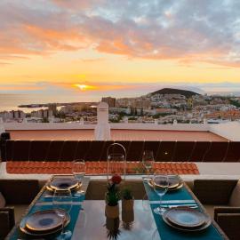 Sunset View Studio at Port Royale with heated pool and free Wi-Fi