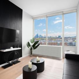 Exclusive 1BR Apt with NYC View, ξενοδοχείο στο Χόμποκεν