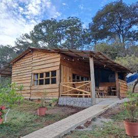 Cabaña del Lago parejas, hotel sa Mascota