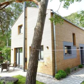 "Strandhus Fink"