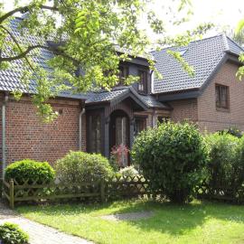 "Im Eichenhof" Whg 1 - idyllische Dorflage Nähe Ostseebad Grömitz!