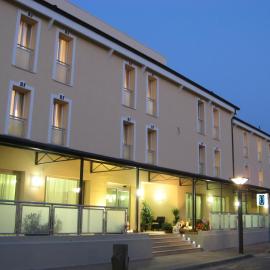 Hotel Fontanelle, hotel din Fratta Terme