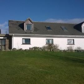 1-Bed Apartment with Sea View Sleeps 3