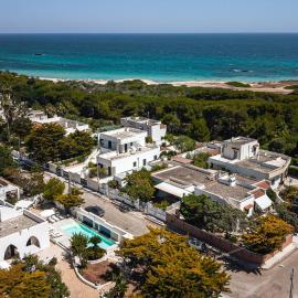 HelloAPULIA - Villa Olga - Pool and Beach - 150mt from the sea