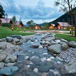 Herbal Glamping Resort Ljubno, hotel in Ljubno