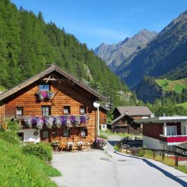 Chalet Hannelore-3 by Interhome, hotel in Sölden
