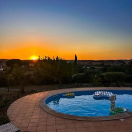 Pôr-do-sol Villa, Hotel in São Pedro do Corval