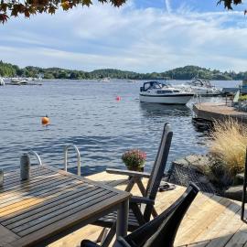 3 Bedroom Awesome Home In Arendal, hotelli kohteessa Arendal