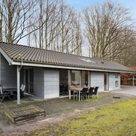 Gorgeous Home In Middelfart With Wifi
