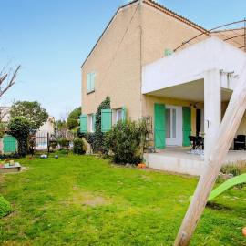 Gorgeous Apartment In Carpentras