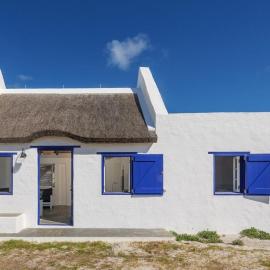 30 Beach Drive Langezandt Struisbaai، فندق في ستروزباي