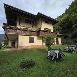Casa Ornella, hotel v destinácii Ledro