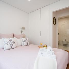 HostWise - Stylish & Cozy Flat, hotel a Matosinhos