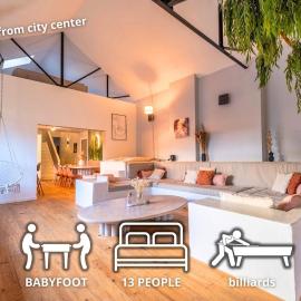 Le Loft Triplex 200M2 avec billard au centre-ville, hotell sihtkohas Épernay