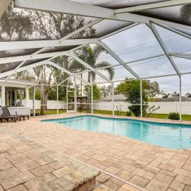6 Mi to Legoland: Retreat w/ Pool & Fenced Yard