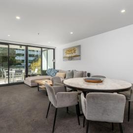 Modern 2BR APT in Highgate Executive Apartment - Hosted by Canstay