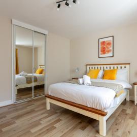 Welcome to Belfast: Your Gateway to Unforgettable Memories! Spacious 3 bedroom, Family Home., hotel in Belfast
