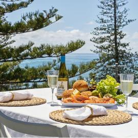 Seaspray 1 - Oceanview Apartment Steps from Yamba Main Beach - Holiday Yamba