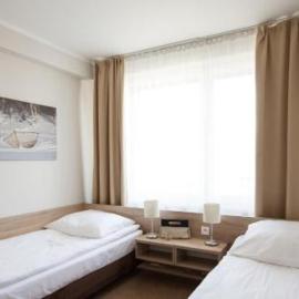 Hotel Port 110, хотел в Илава